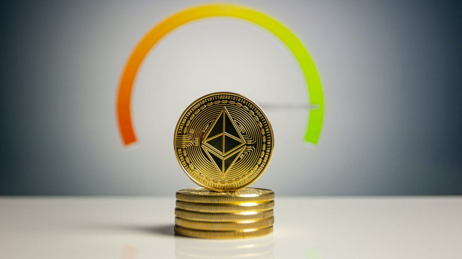 Ethereum Price Faces Big Move – Can Bulls Send ETH To $1,750?